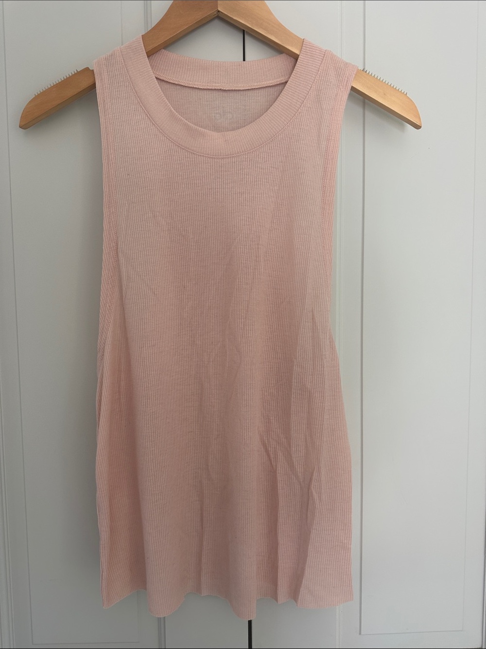 Alo Yoga tank